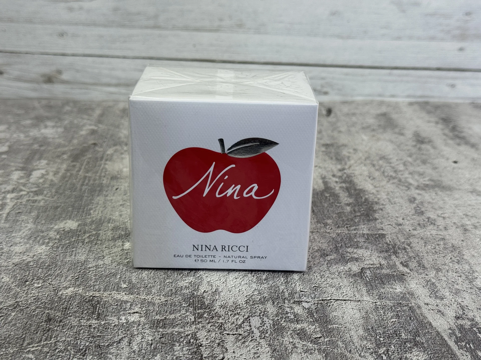 Nina Ricci Nina 50 мл - миниатюра 2