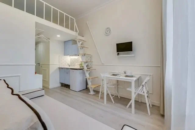 Апарт-отель 9 студий, 130 м² - изображение 1