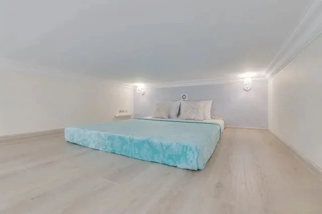 Апарт-отель 9 студий, 130 м² - миниатюра 5