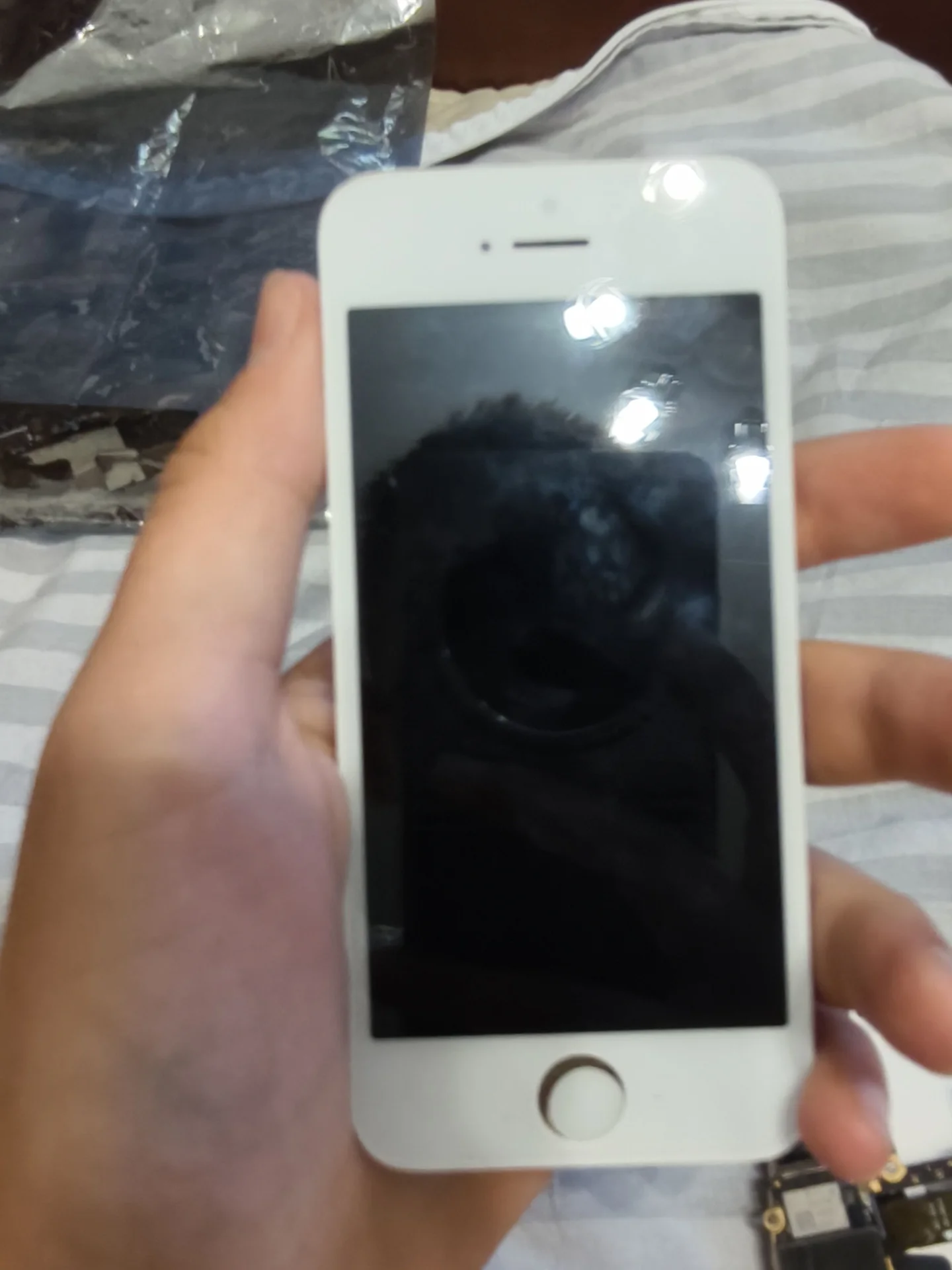 iphone 5s - миниатюра 3