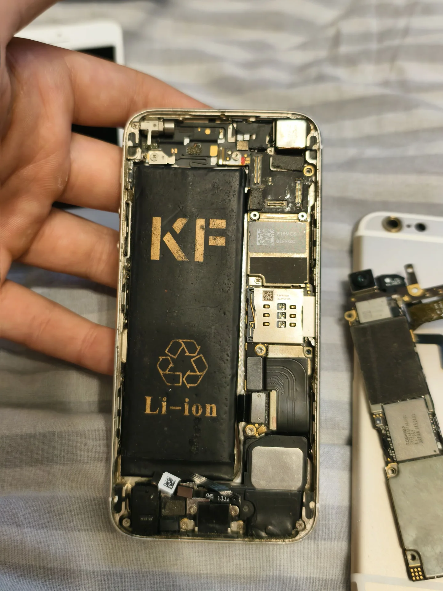 iphone 5s - миниатюра 6