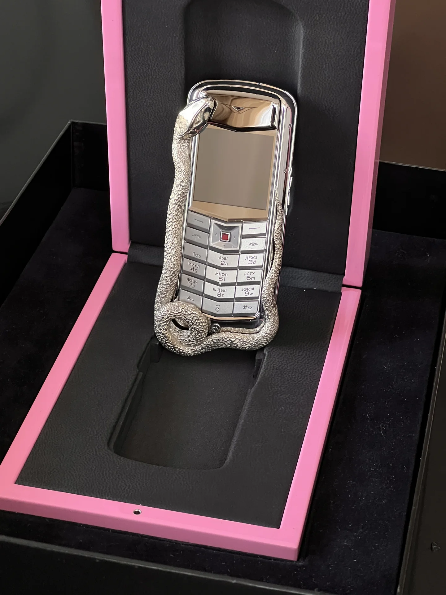 Vertu - миниатюра 6