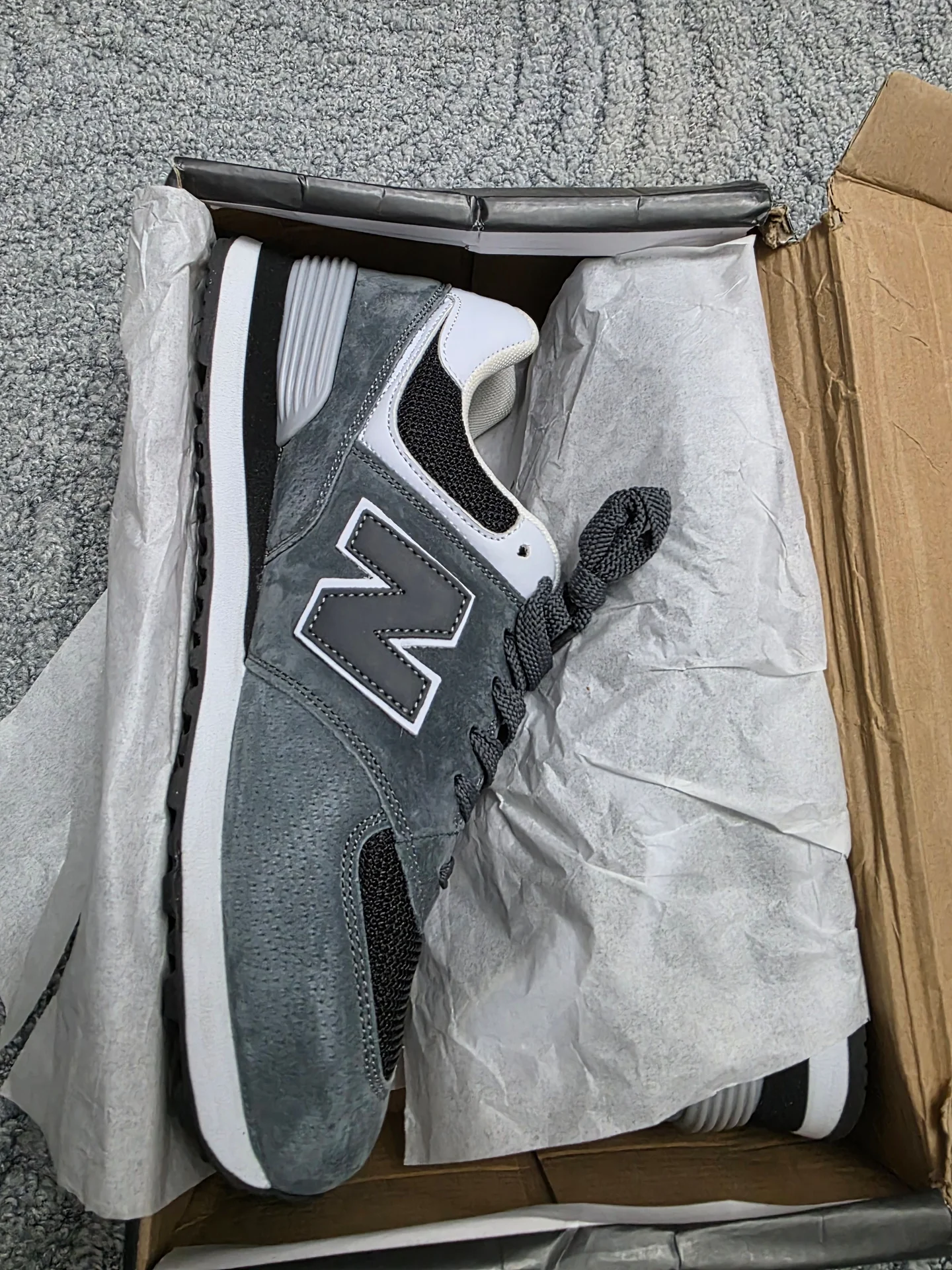 Кроссовки мужские NB - миниатюра 2