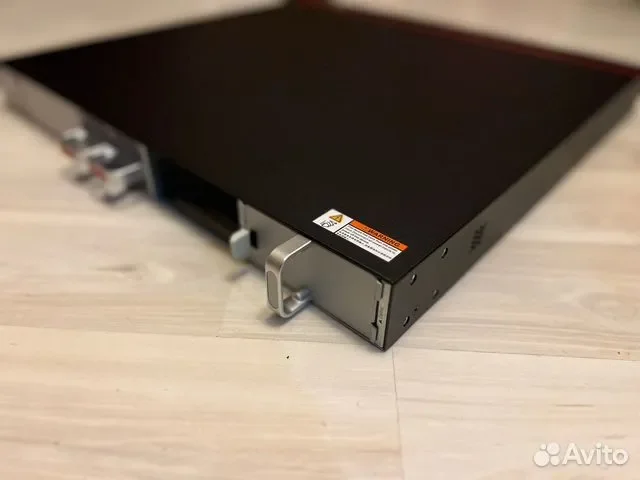Коммутатор Huawei CloudEngine S5731-S48P4X - миниатюра 2