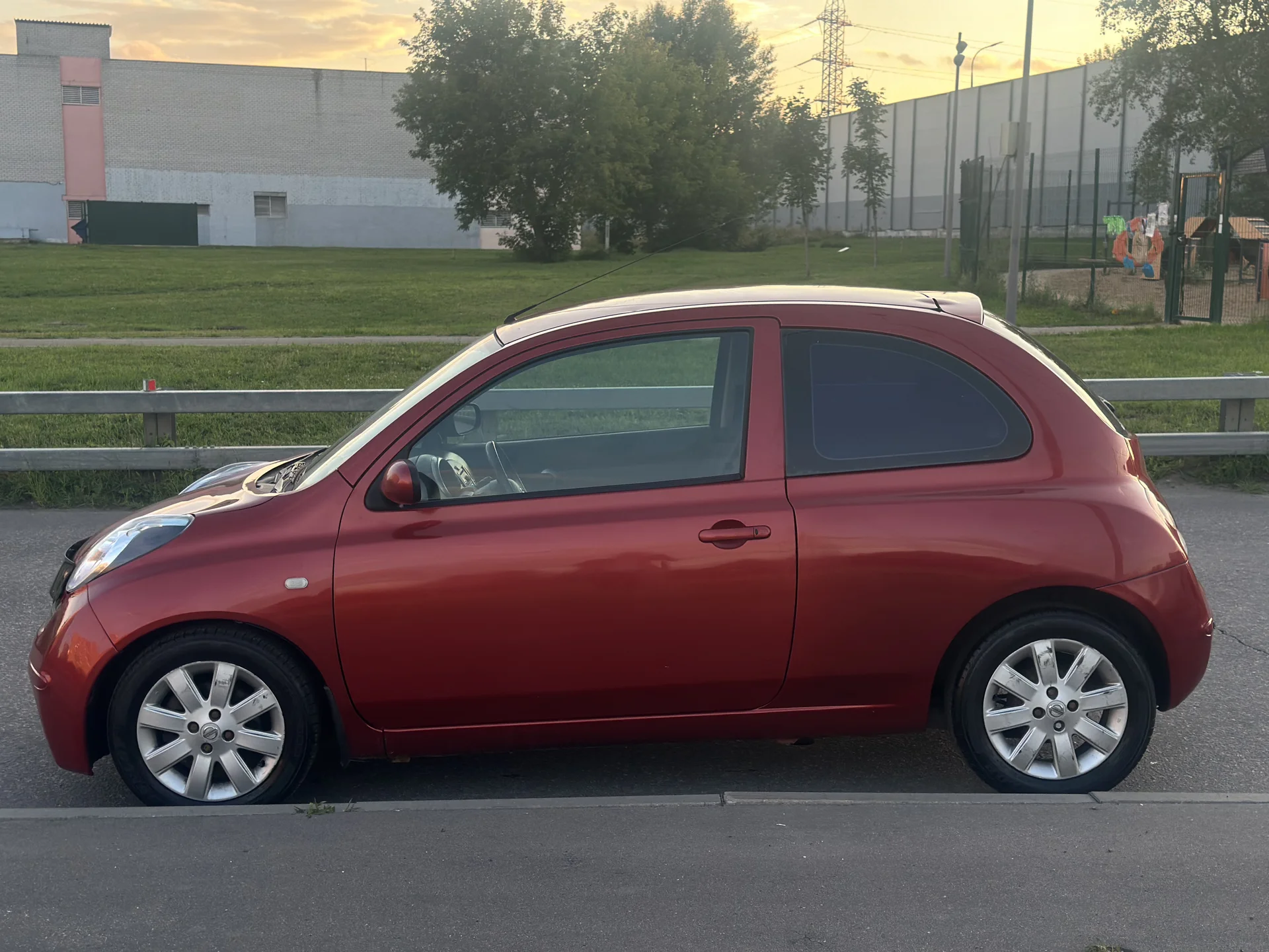 Nissan Micra - миниатюра 8