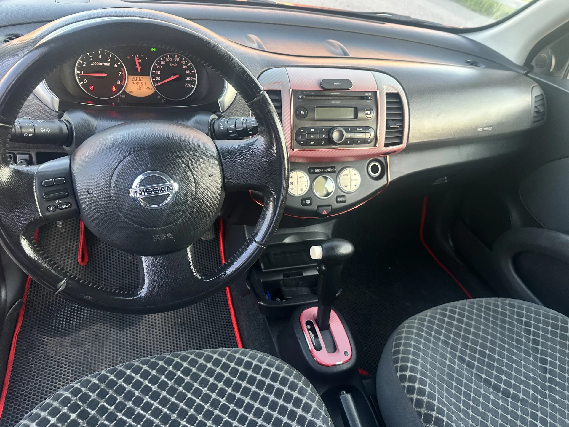 Nissan Micra - миниатюра 10