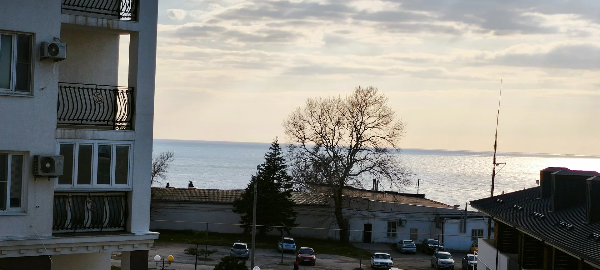 Вид на море - миниатюра 3