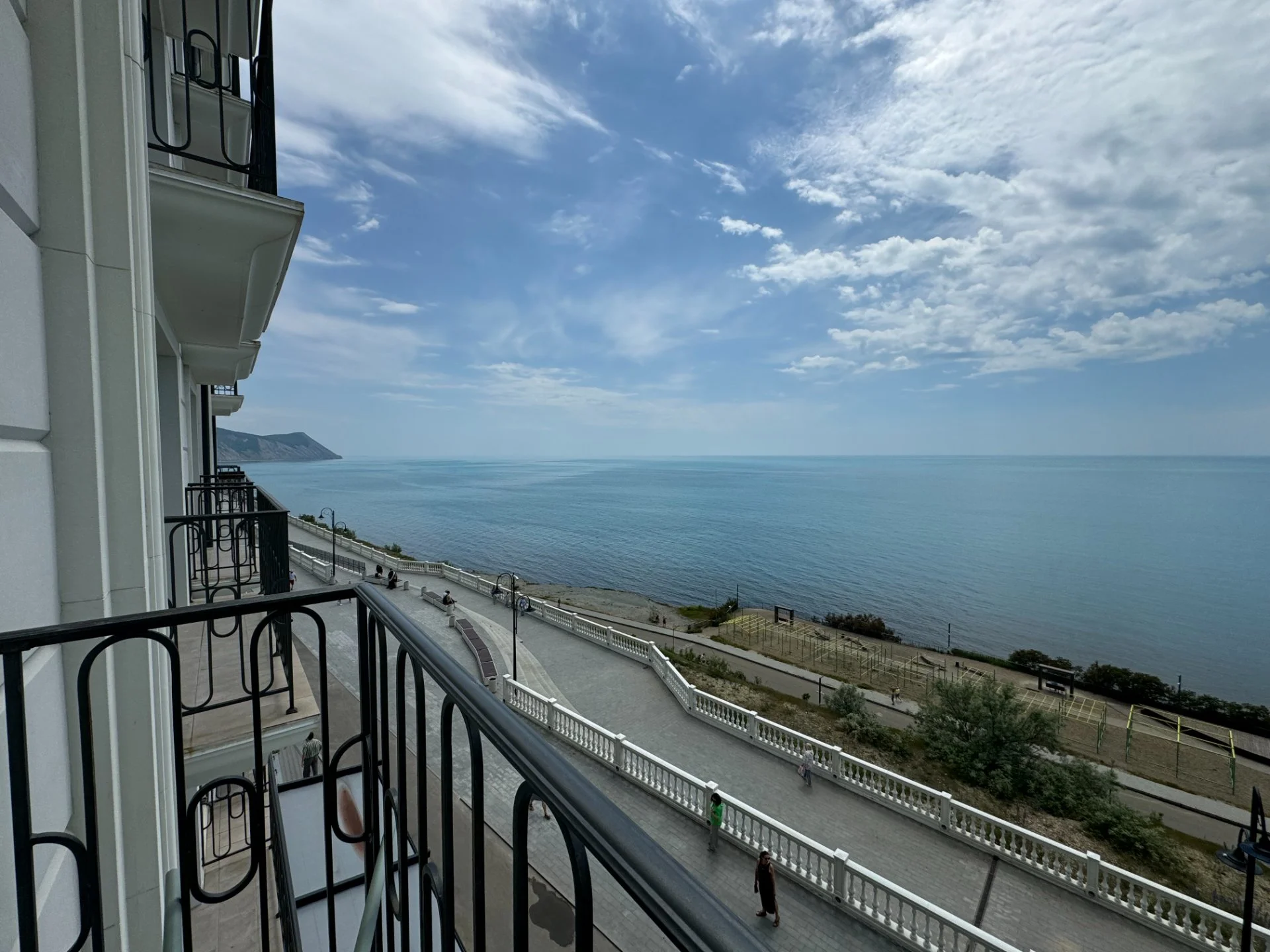 Прямой вид на море - миниатюра 10
