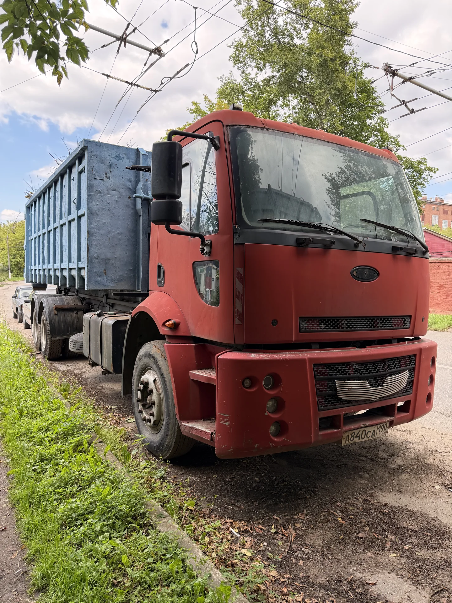 FORD CARGO - миниатюра 2
