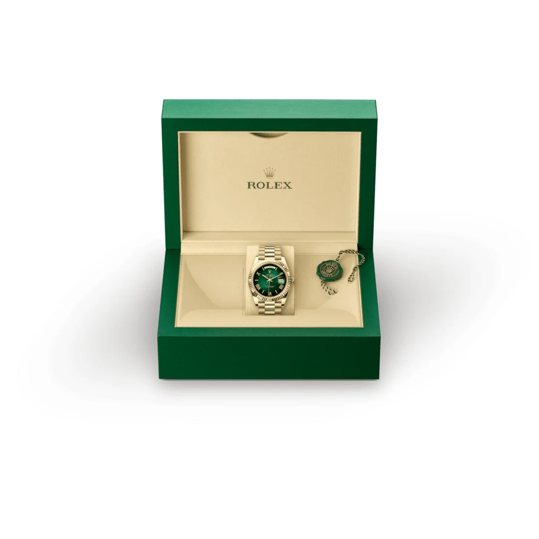 Rolex Day-Date Yellow Gold Green Dial 40mm - миниатюра 6