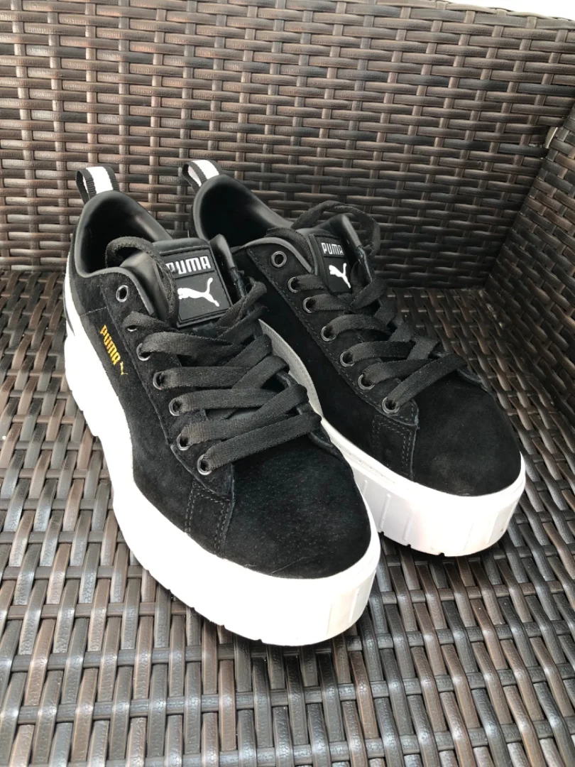 Кроссовки женские 37 - миниатюра 1