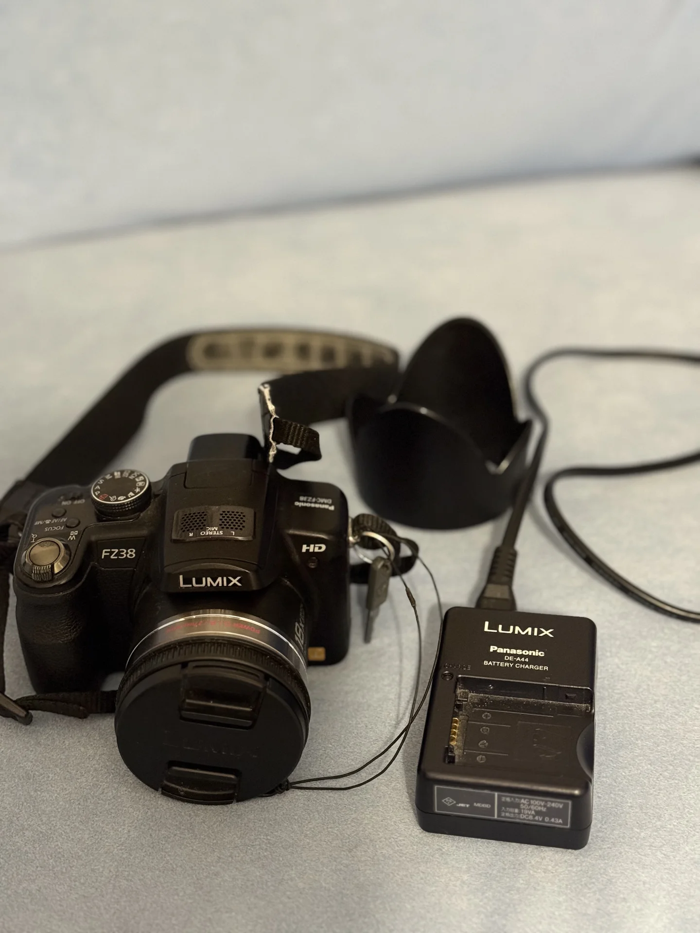 Фотоаппарат цифровой panasonic Lumix DMC-FZ38 - миниатюра 4