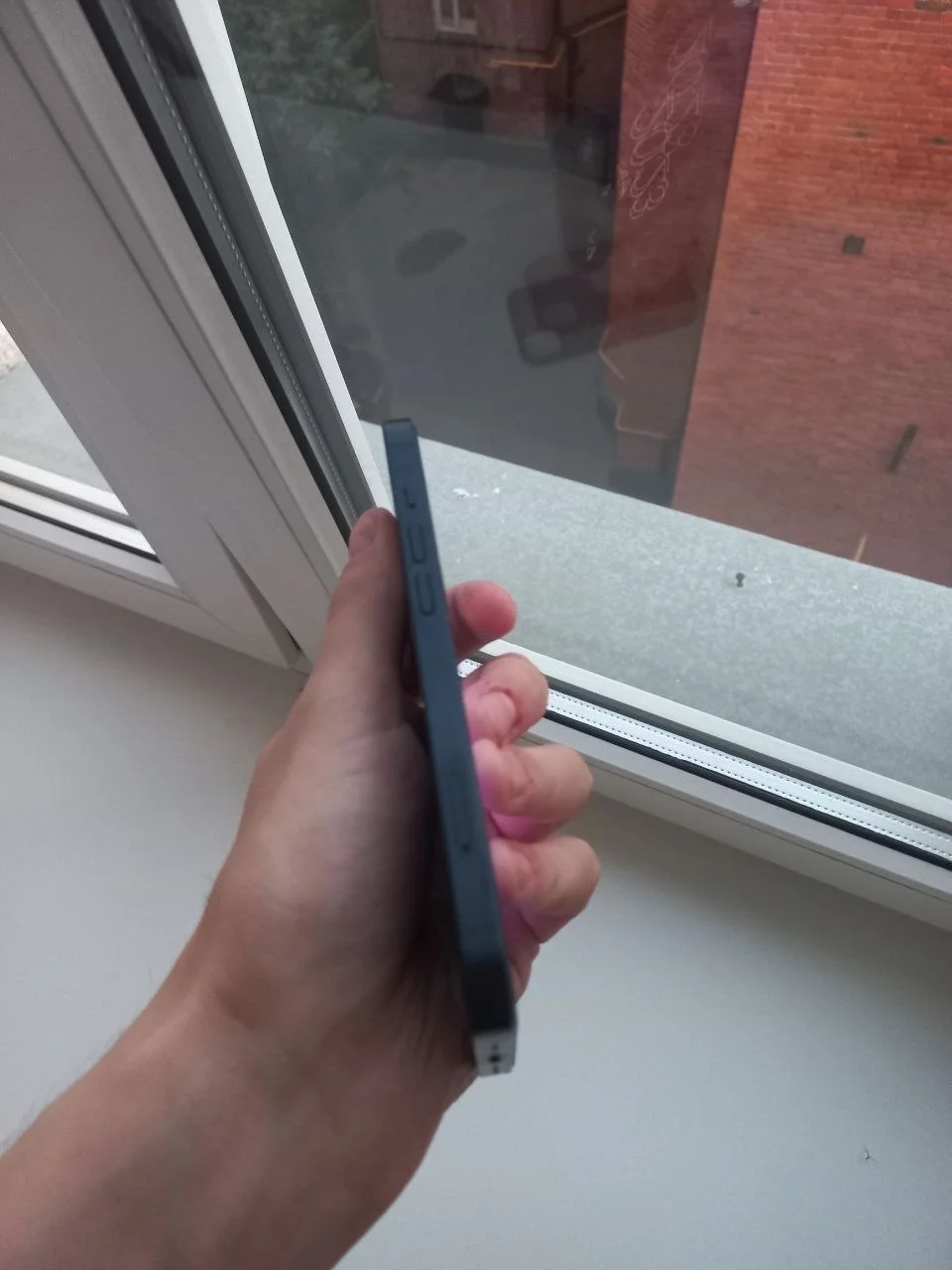 iPhone 13 256gb - миниатюра 2