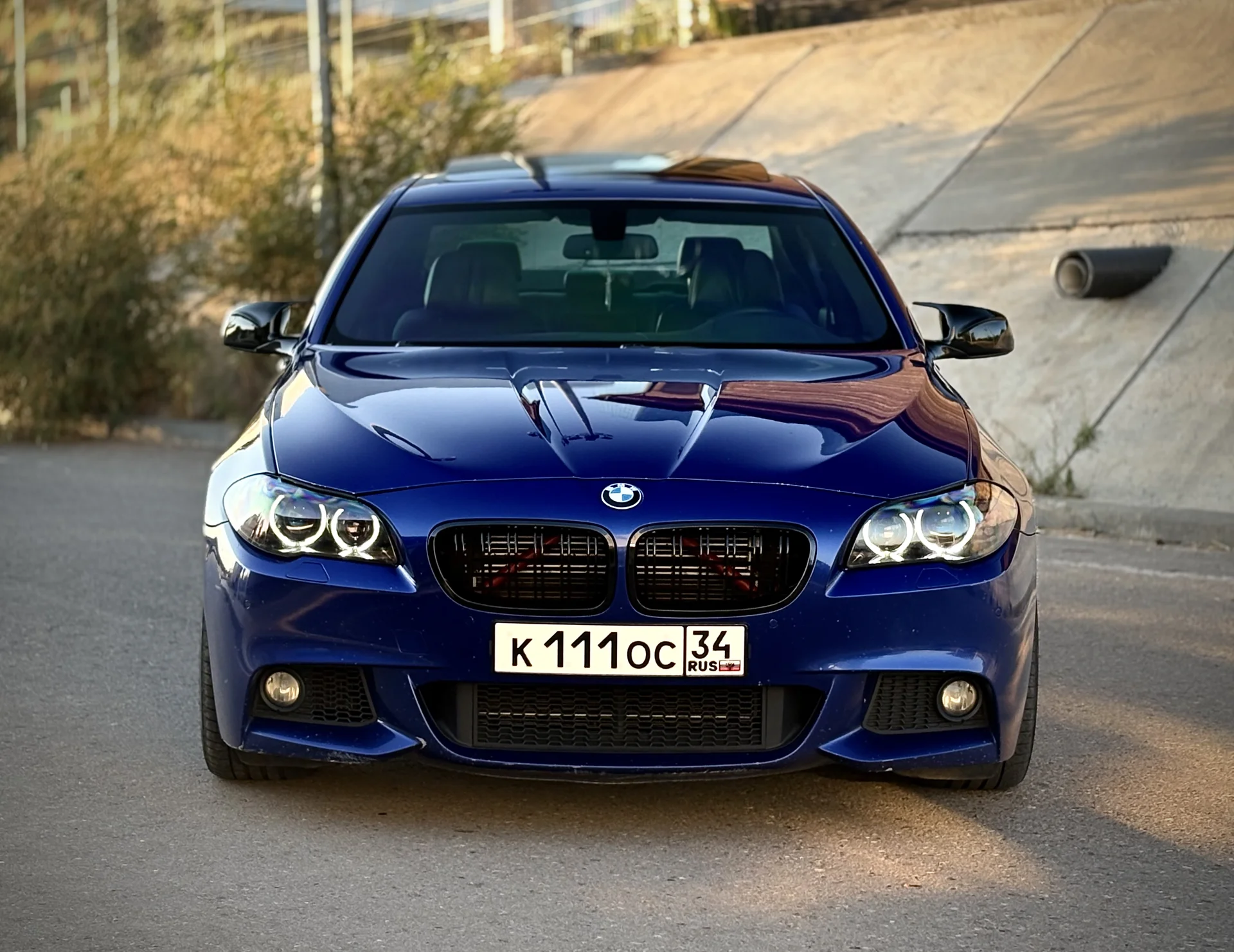 BMW 550 xDrive - миниатюра 4