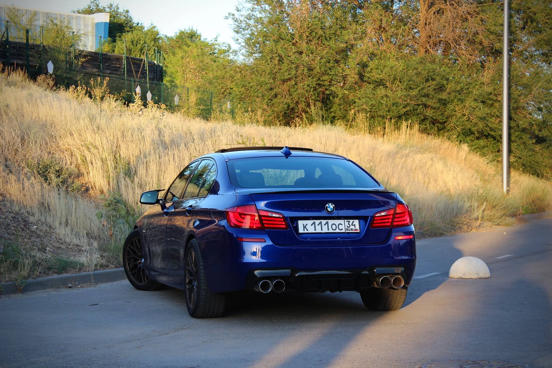 BMW 550 xDrive - миниатюра 10