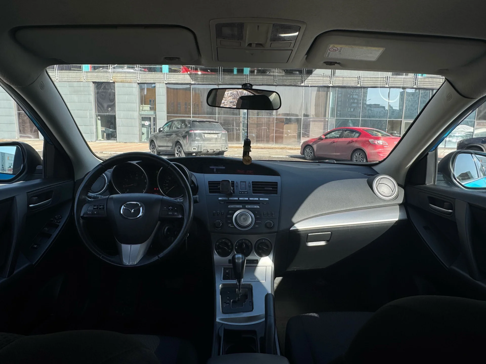 mazda 3 1.6 - миниатюра 9