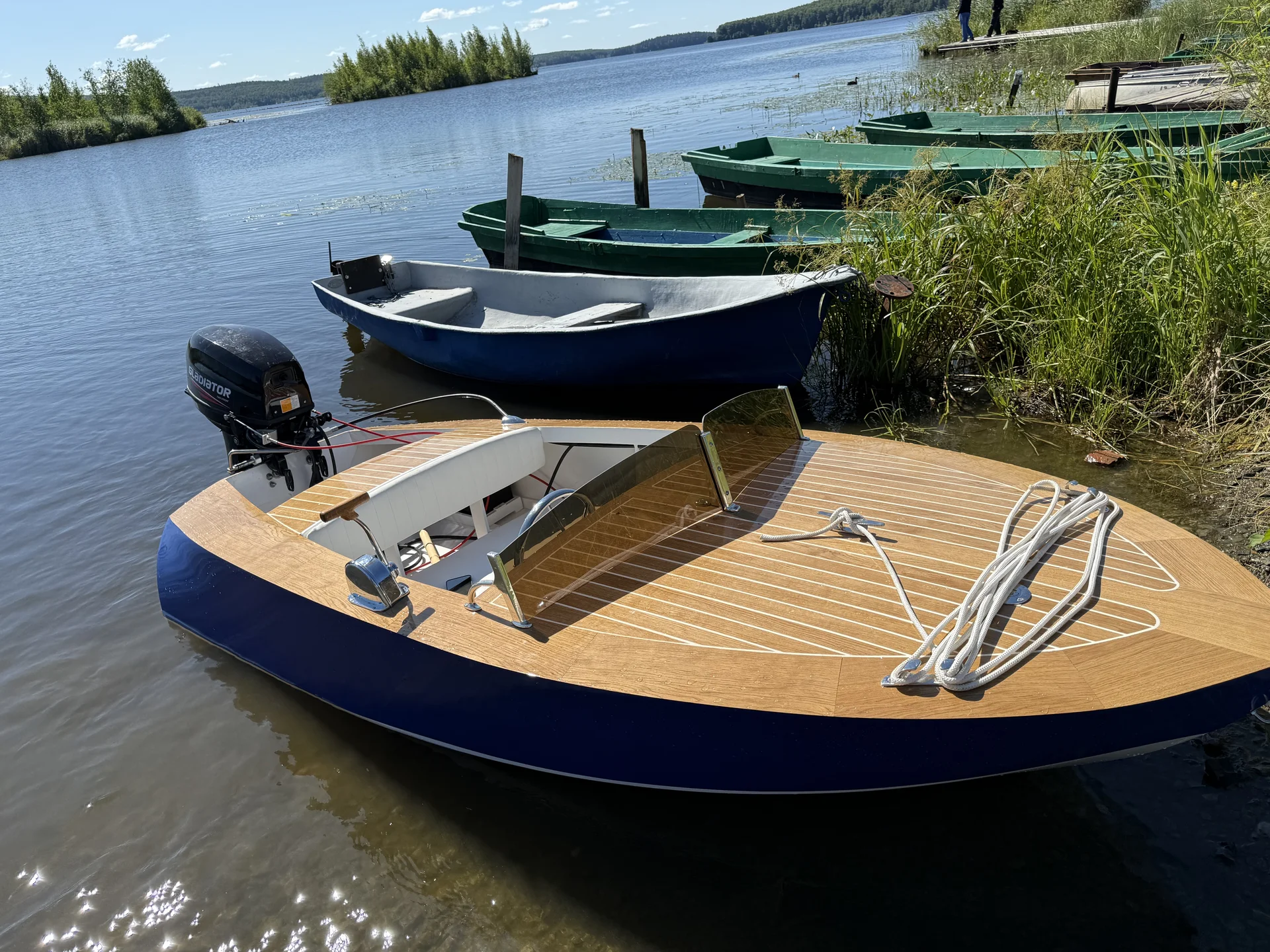 Моторная лодка Squirt Runabout - миниатюра 2