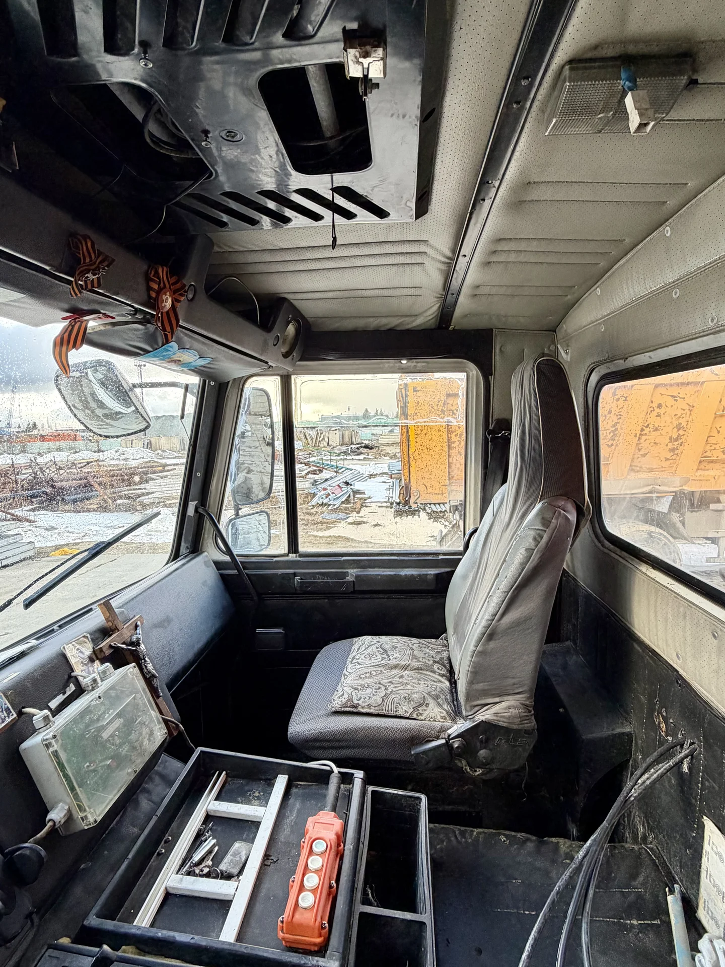 Мусоровоз МКМ-3503 - миниатюра 11
