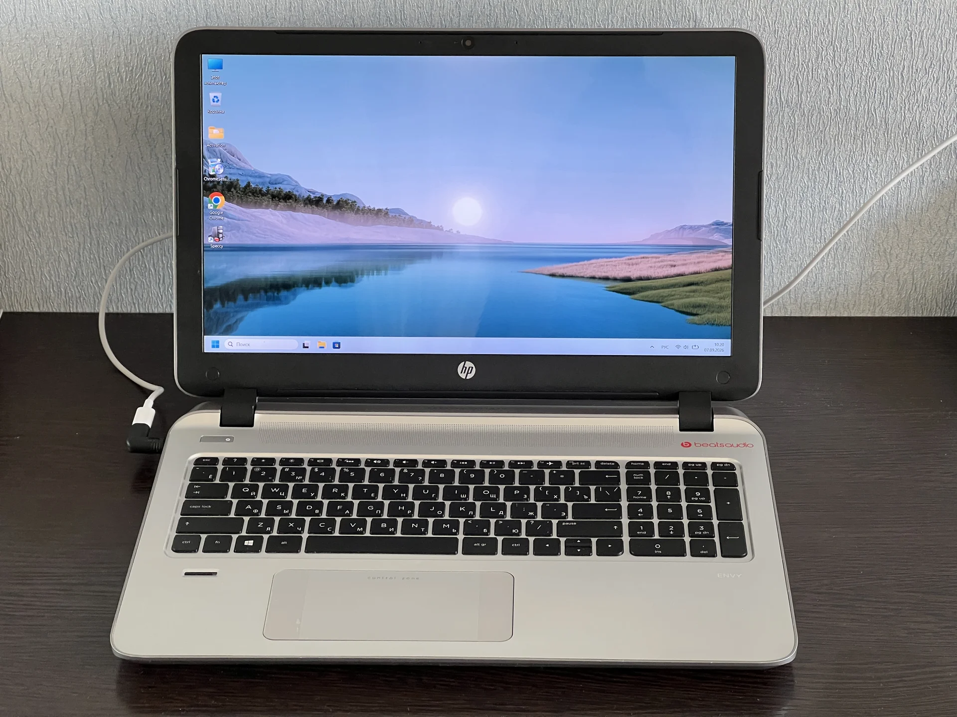 Ноутбук HP ENVY 15 i5-5200U 10ГБ SSD+HDD GTX850M