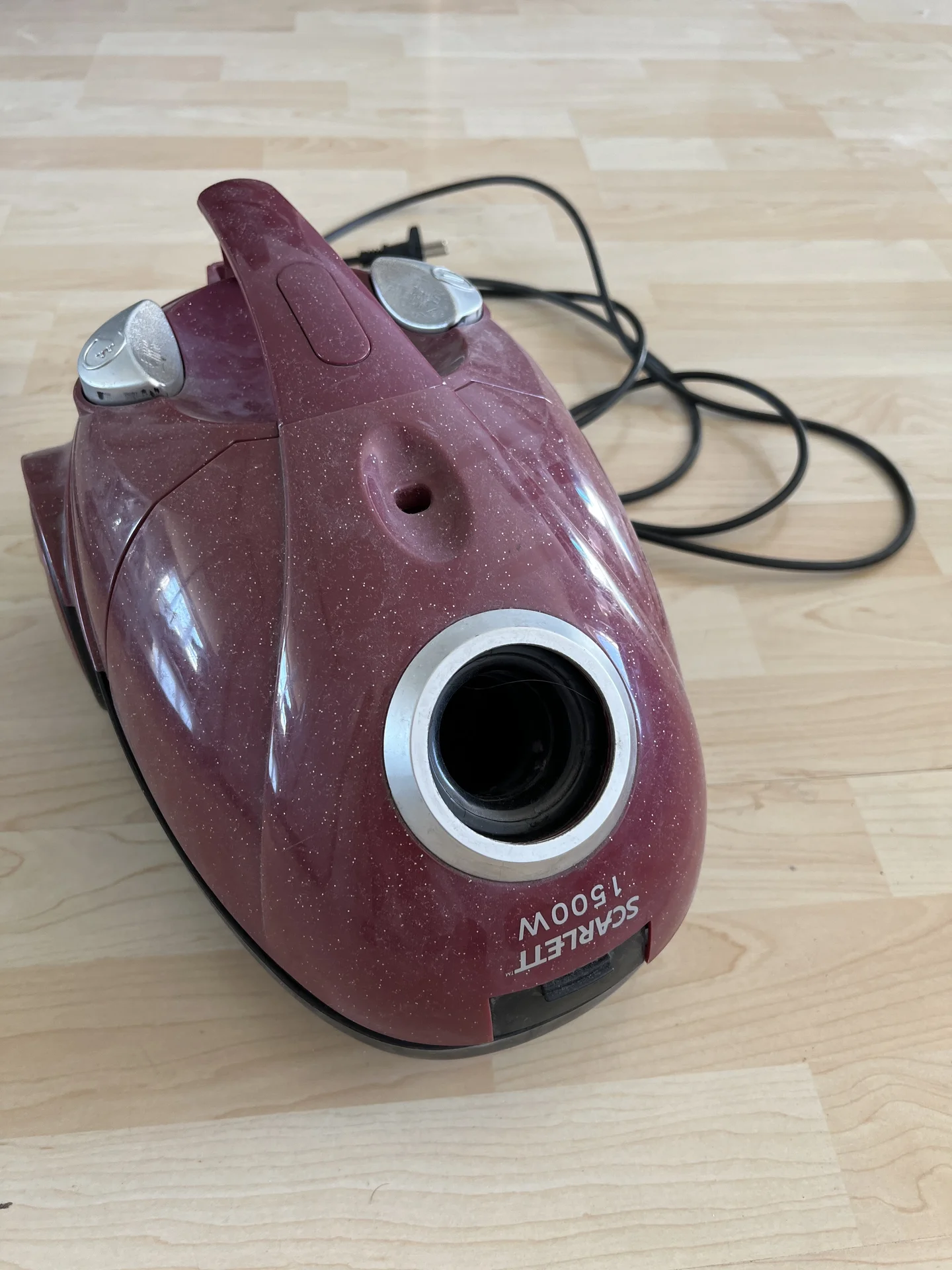 Пылесос Scarlett SC-08 - миниатюра 2
