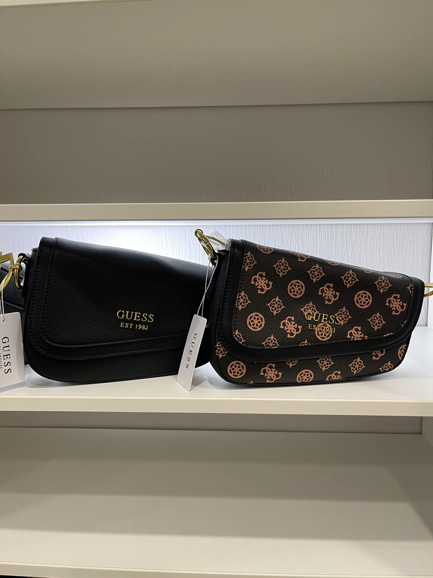 Сумка Седло Guess - миниатюра 2
