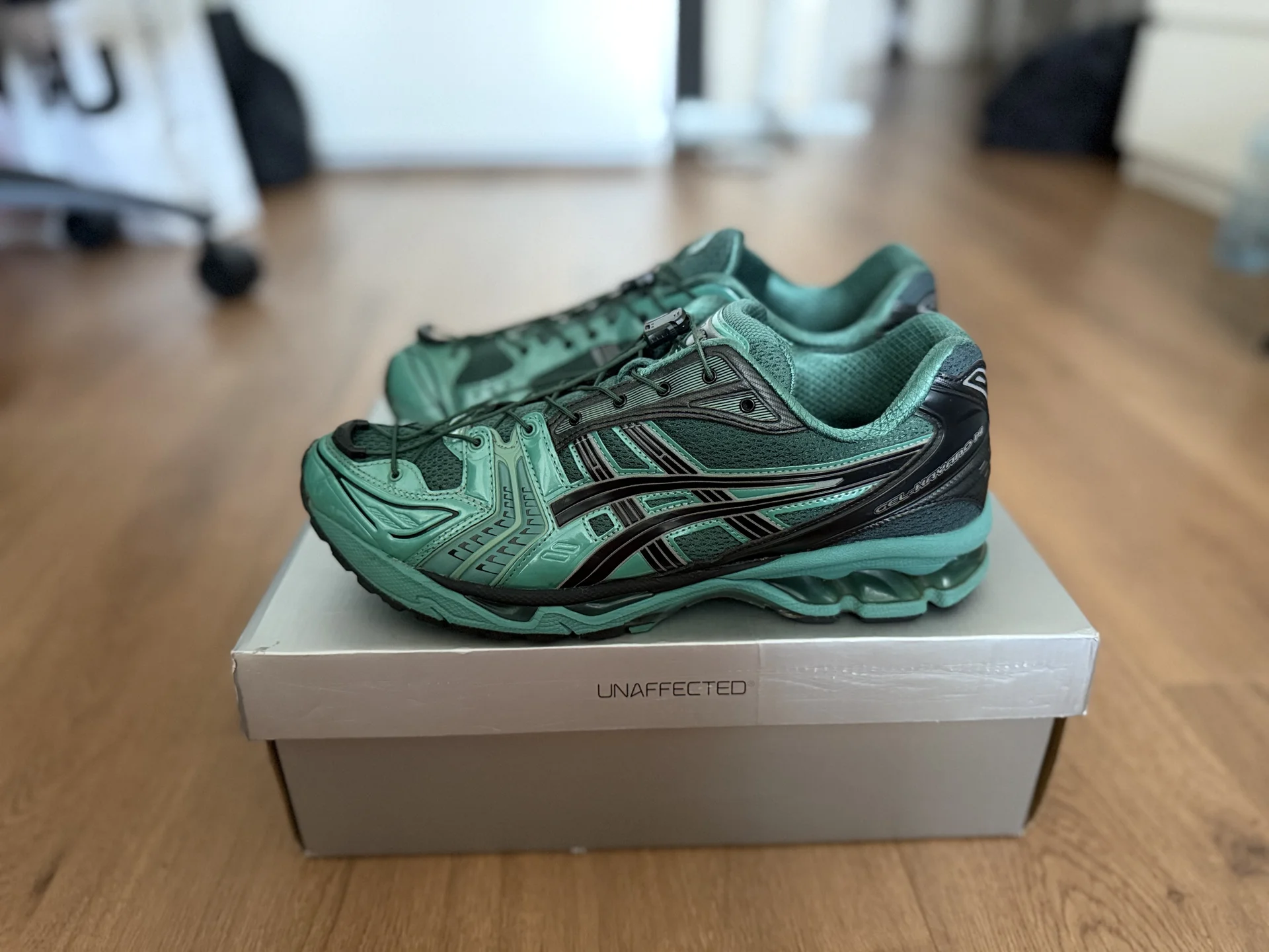 Asics Gel-Kayano 14 x Unaffected оригинал - изображение 1