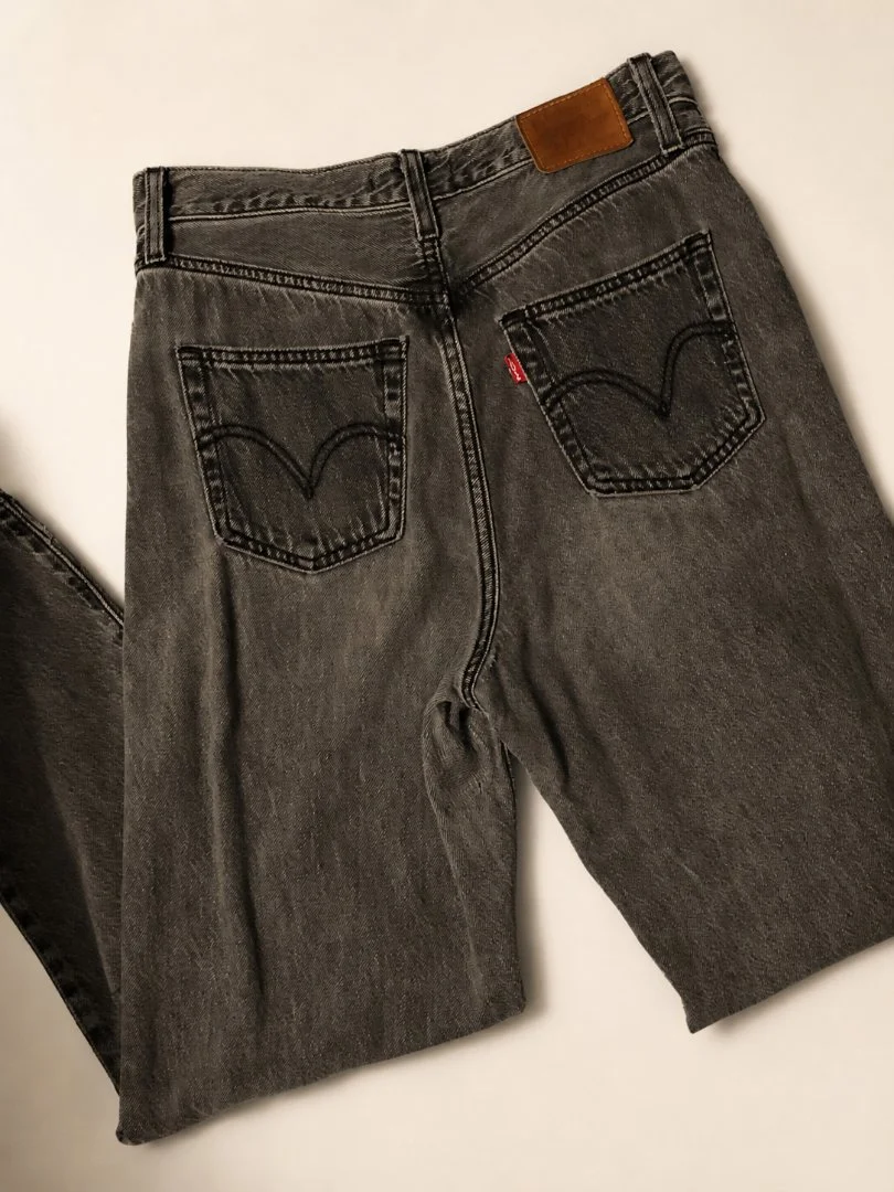 Джинсы Levi's женские 27 - миниатюра 5