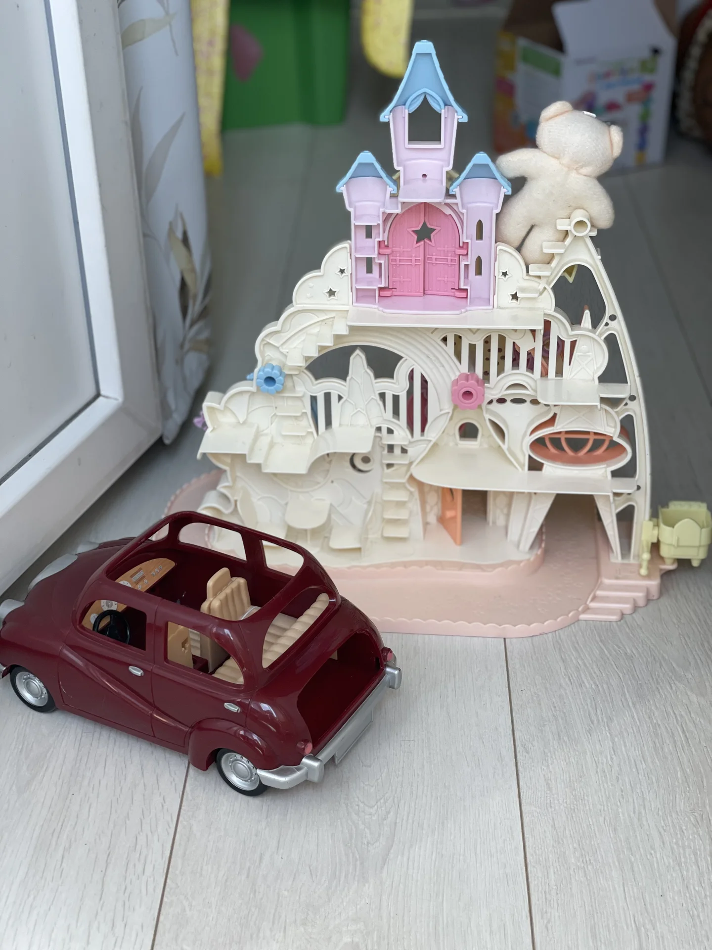 sylvanian families парк аттракционов - миниатюра 2