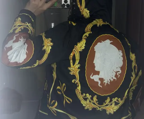 Ветровка женская Versace новая оригинал 46 48