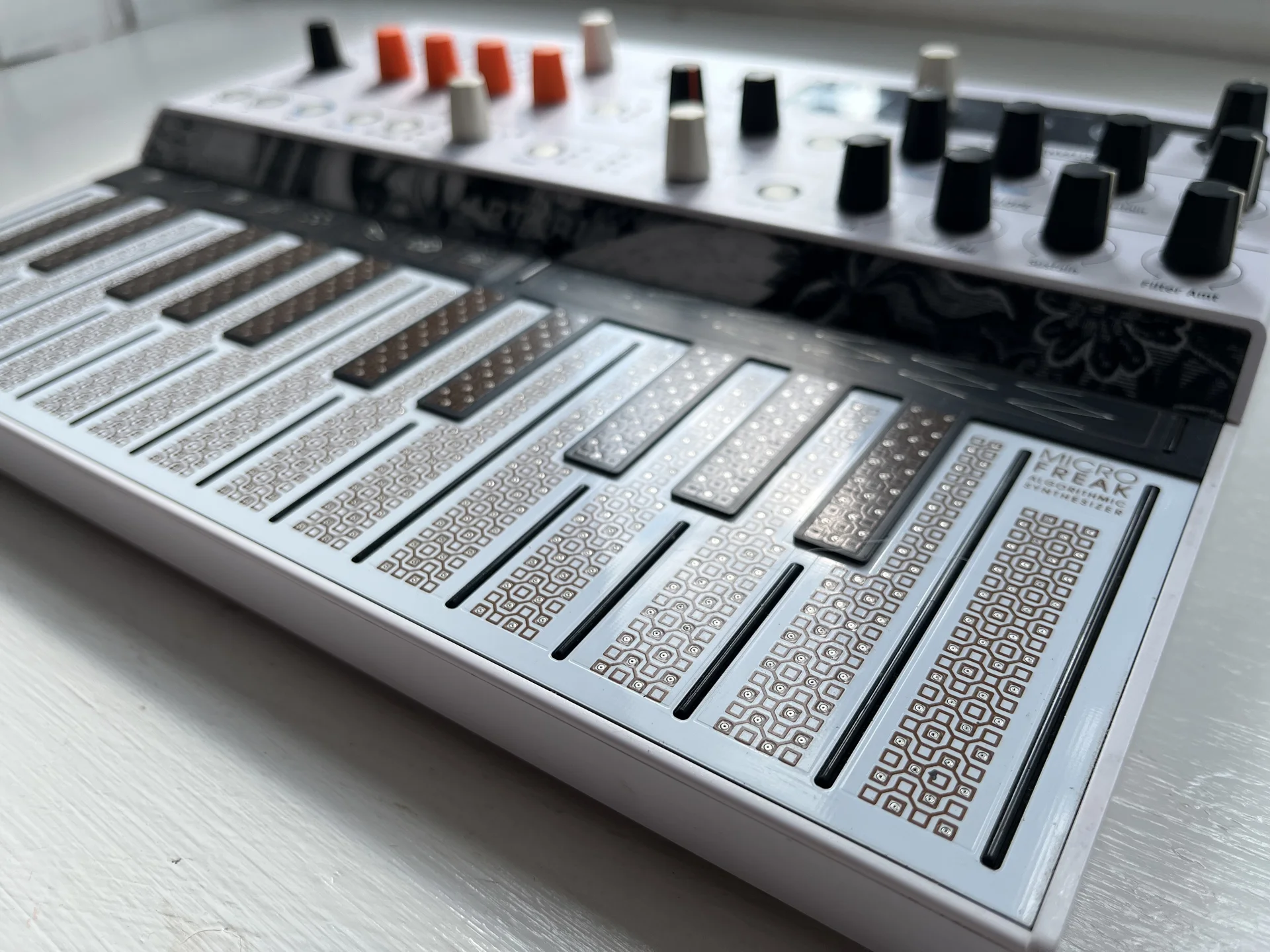 Arturia Microfreak Vocoder edition - миниатюра 4