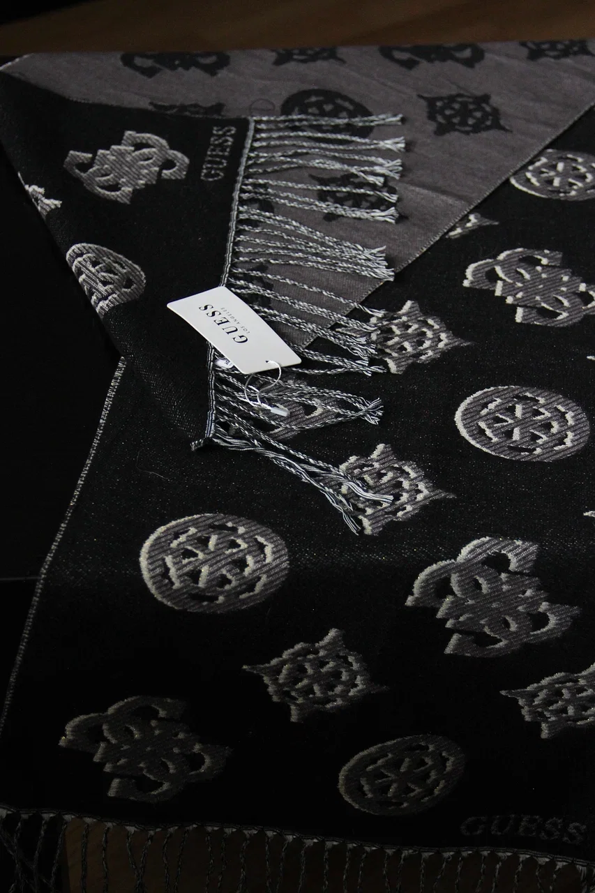 двусторонний шарф Guess Cresidia - миниатюра 3