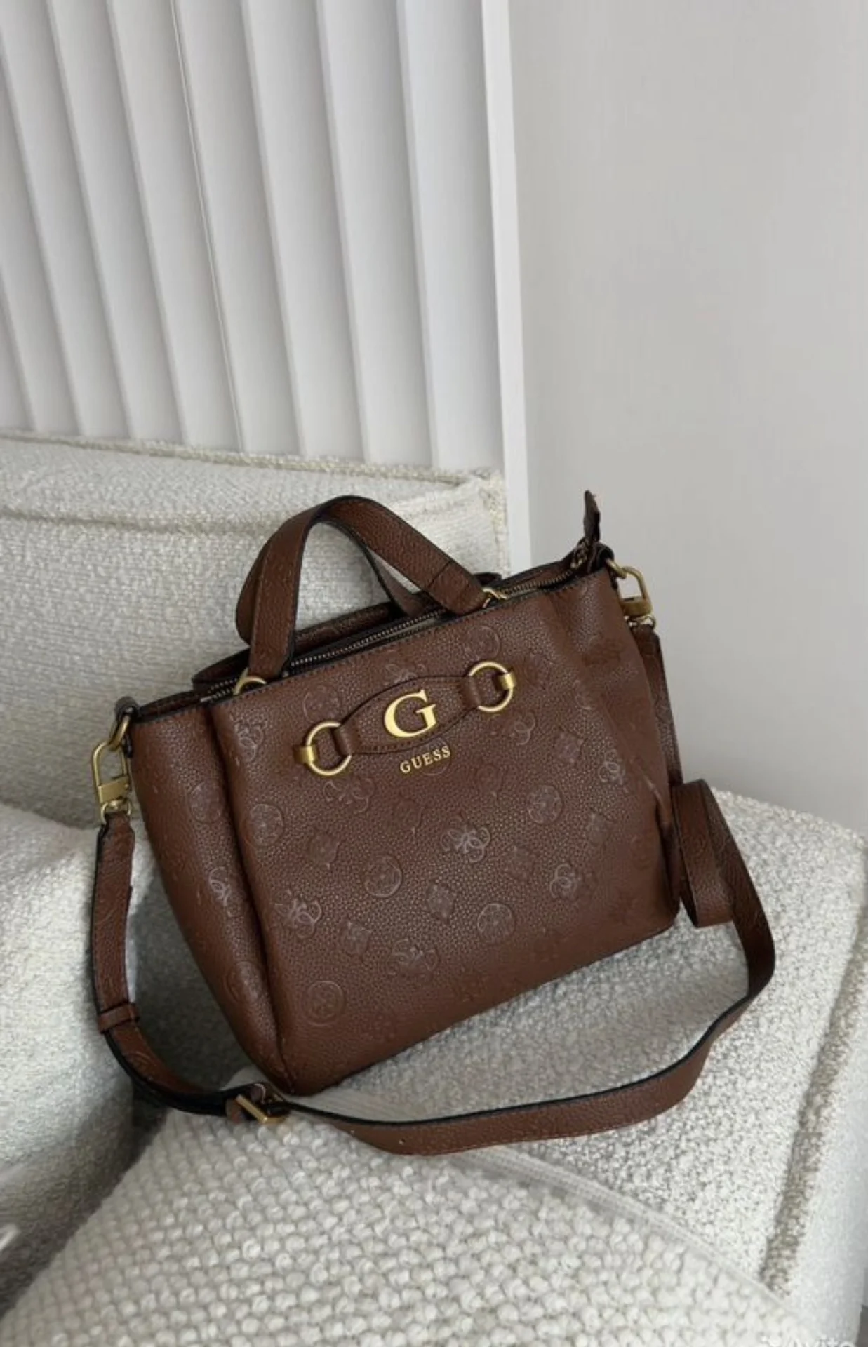 Сумка Guess Izzy Peony. - миниатюра 3