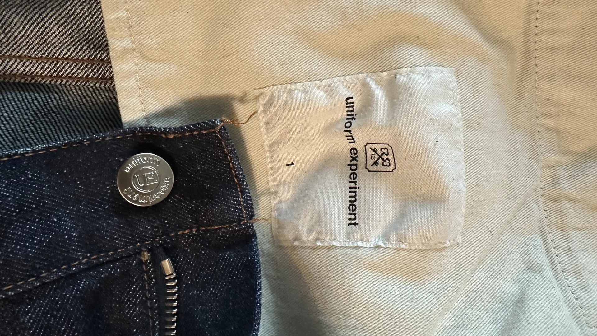 Джинсы Uniform Experiment - миниатюра 3