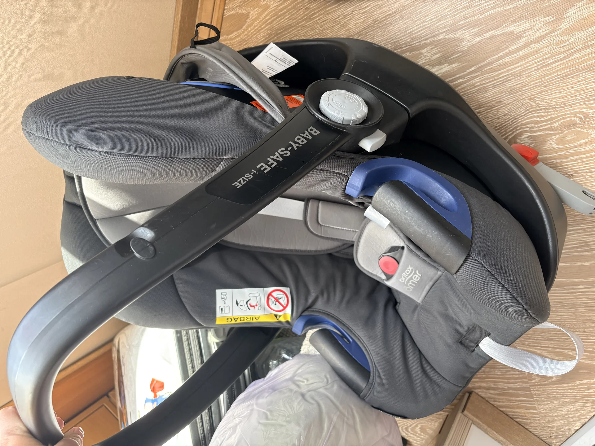 Автолюлька Britax Romer с базой isofix - миниатюра 2