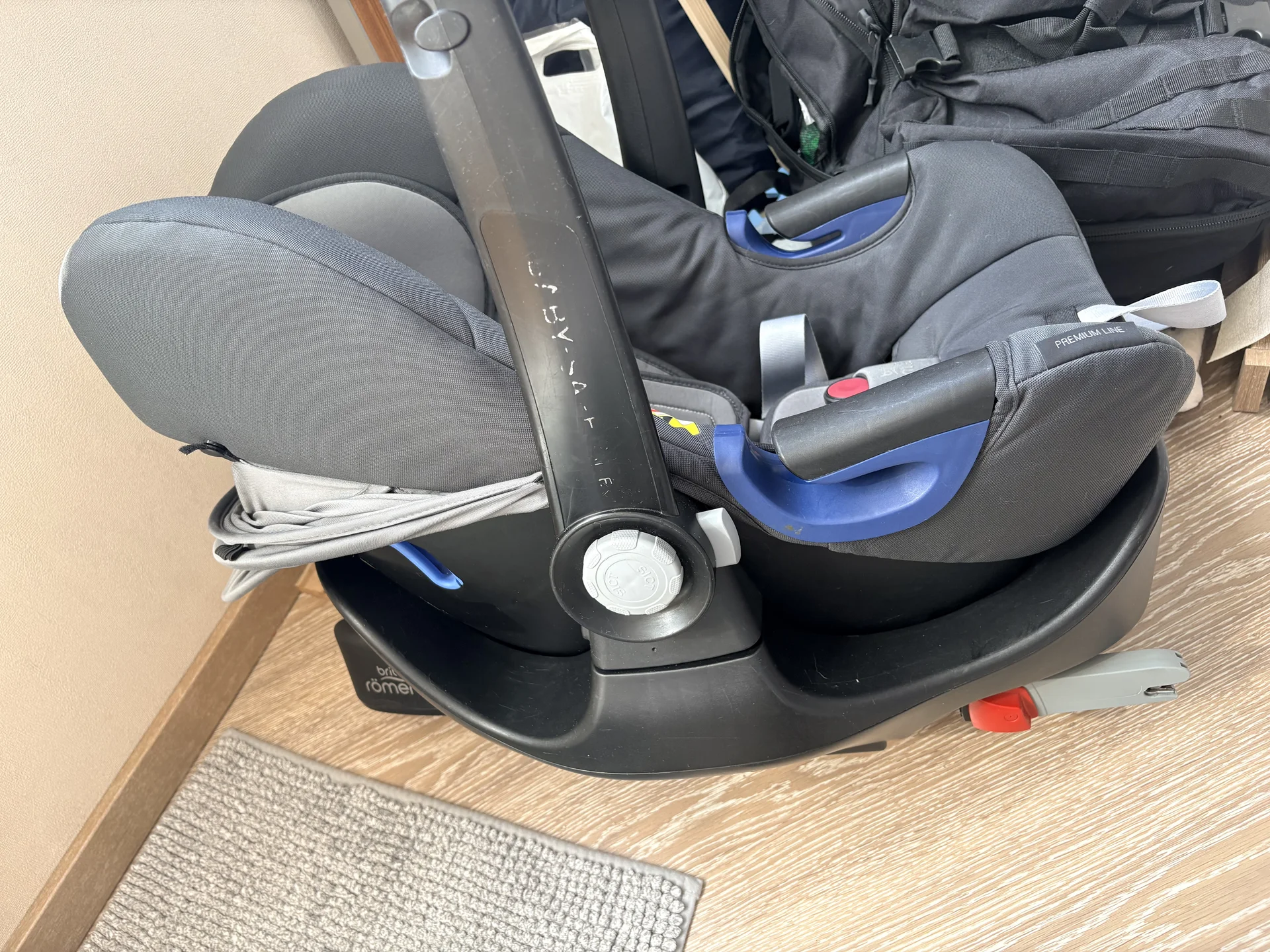 Автолюлька Britax Romer с базой isofix - миниатюра 3