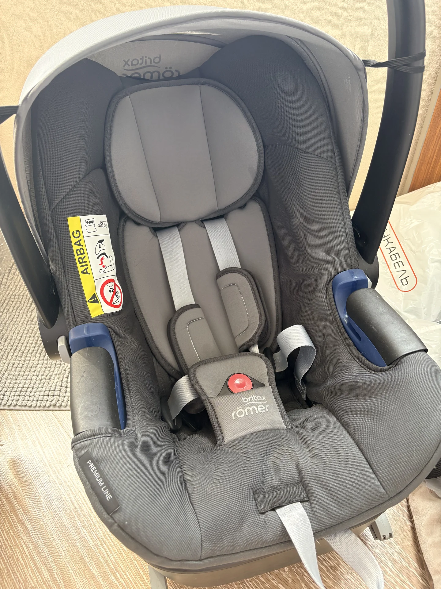 Автолюлька Britax Romer с базой isofix - миниатюра 9