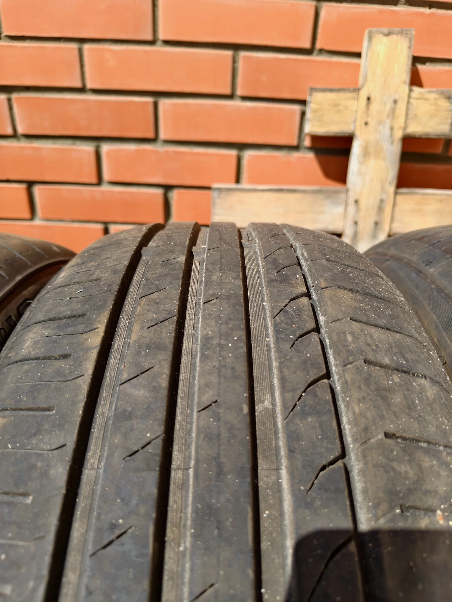 Резина 205/50 R17 93W Trazano ZuperEco Z-107 - миниатюра 4