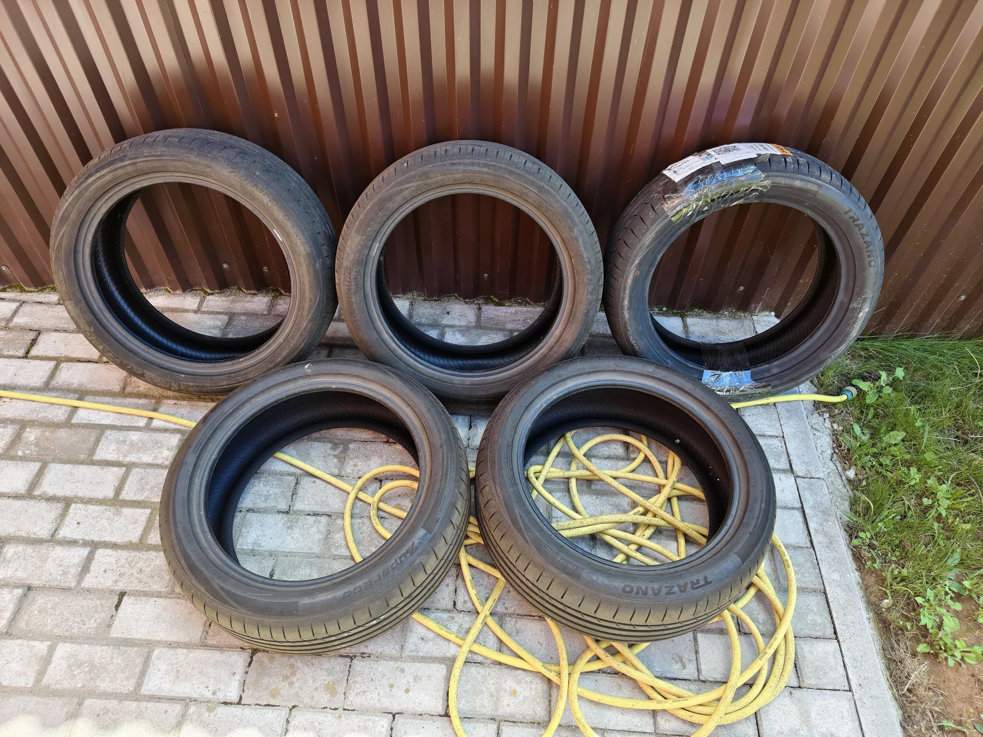 Резина 205/50 R17 93W Trazano ZuperEco Z-107 - миниатюра 8