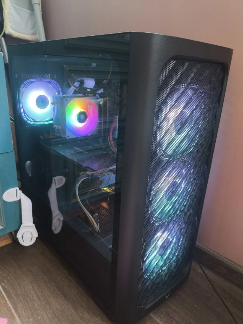 Игровой пк Ryzen 3600 gtx 1080 16 gb ram ssd 368gb