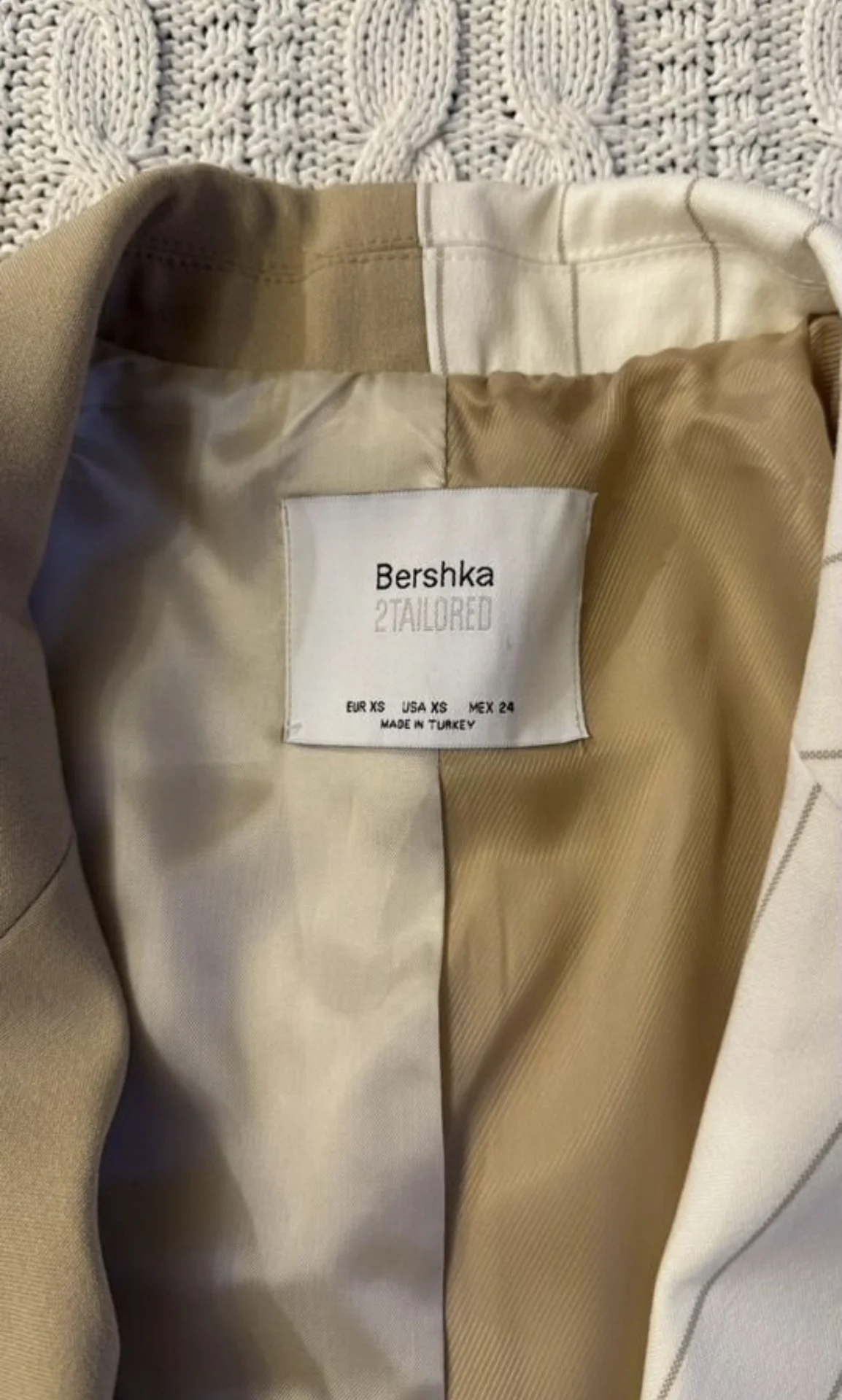двухцветный костюм Bershka 36 - миниатюра 2