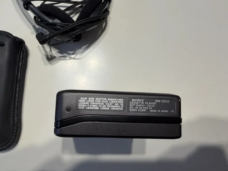 Плеер кассетный Sony walkman Wm-DD33, наушники - миниатюра 2
