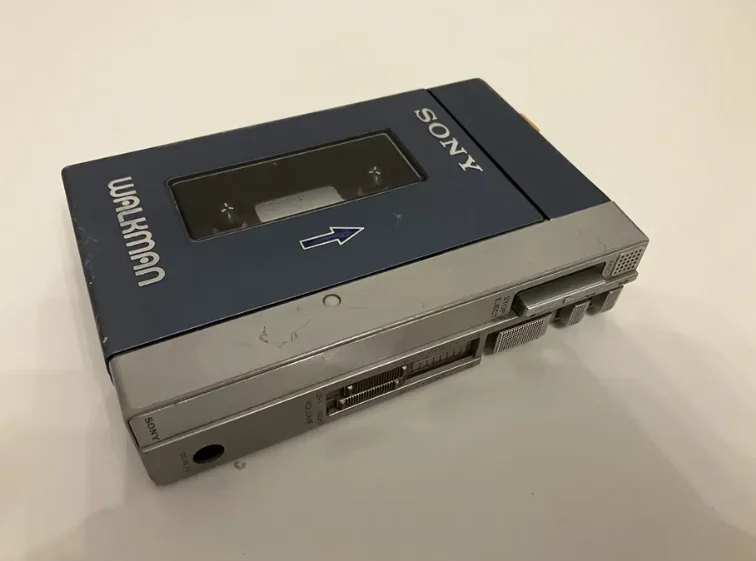 Плеер кассетный Sony walkman  TPS-L2 - миниатюра 2