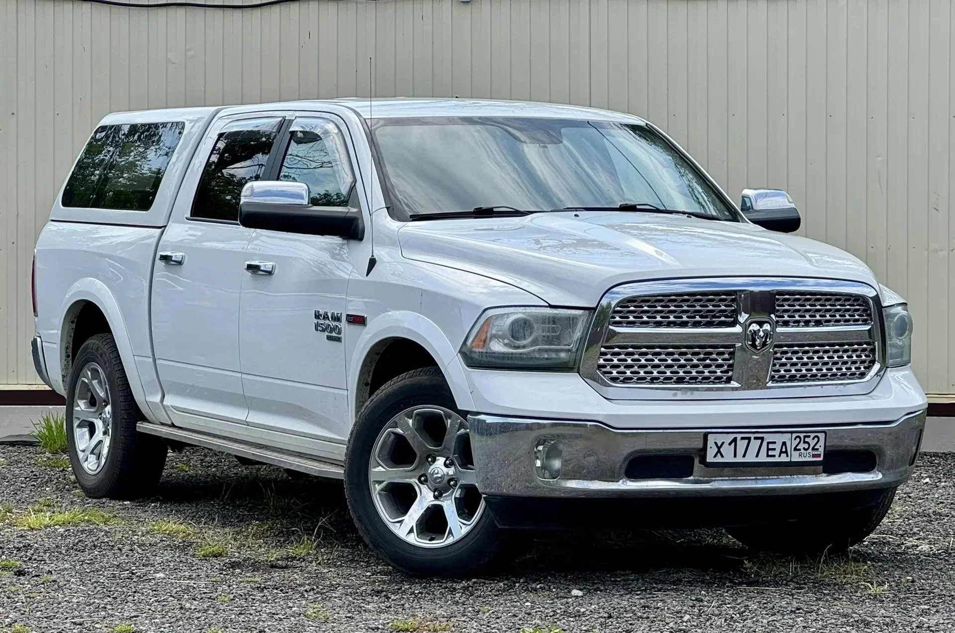 Автомобиль Dodge Ram (Додж Рам) 1.500 Laramie Longhorn - миниатюра 2