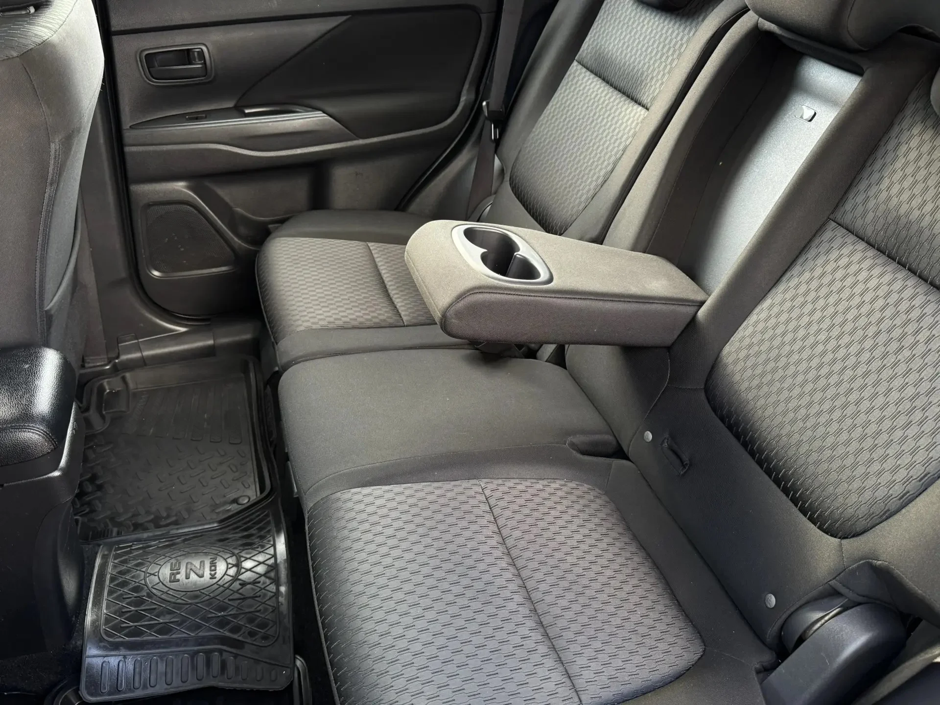 Mitsubishi Outlander III Рестайлинг - миниатюра 18