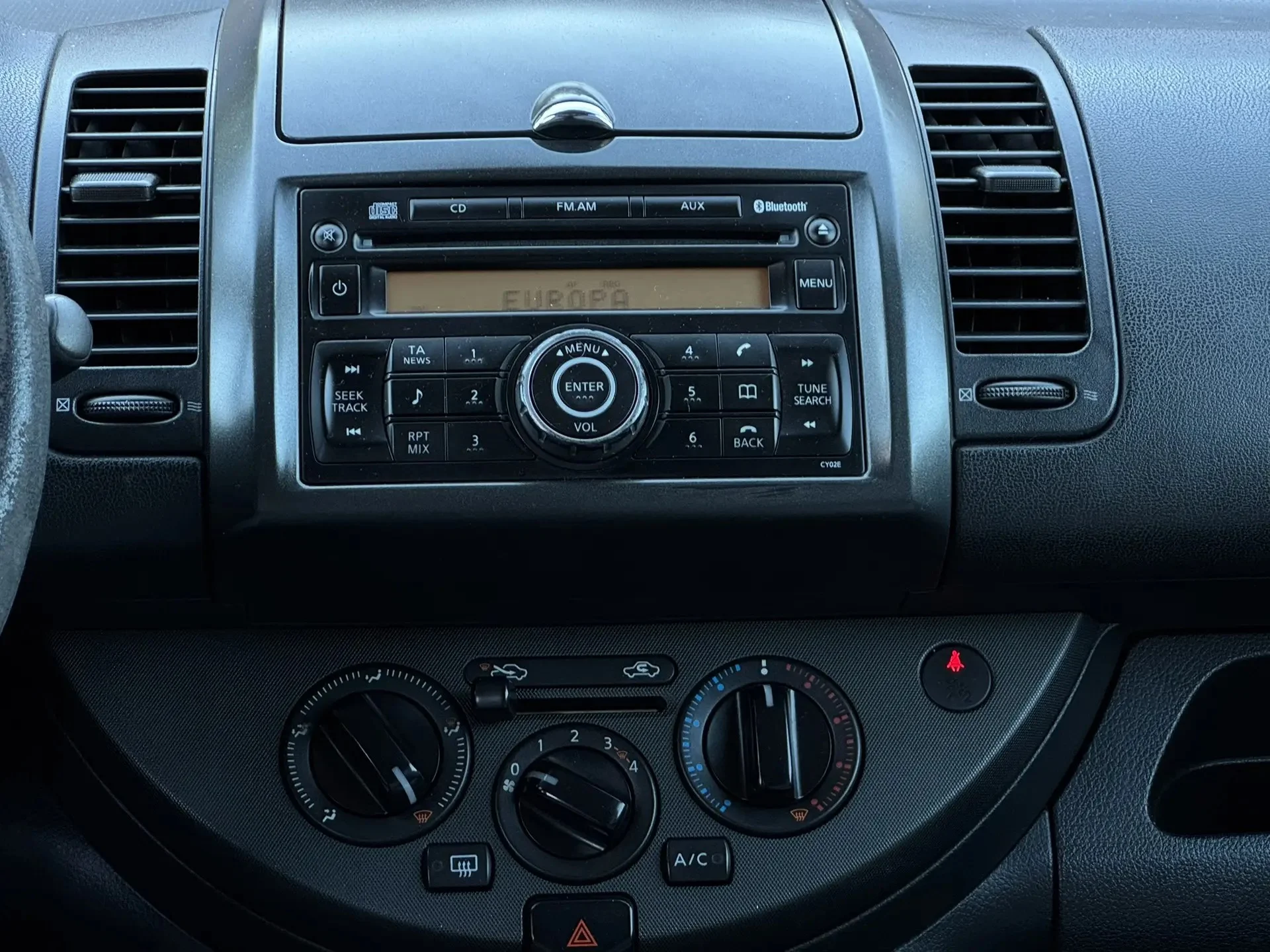 Nissan Note I Рестайлинг - миниатюра 7