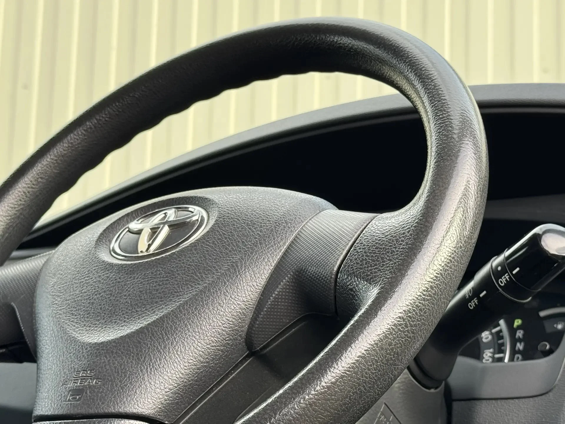 Toyota ISis I Рестайлинг - миниатюра 17