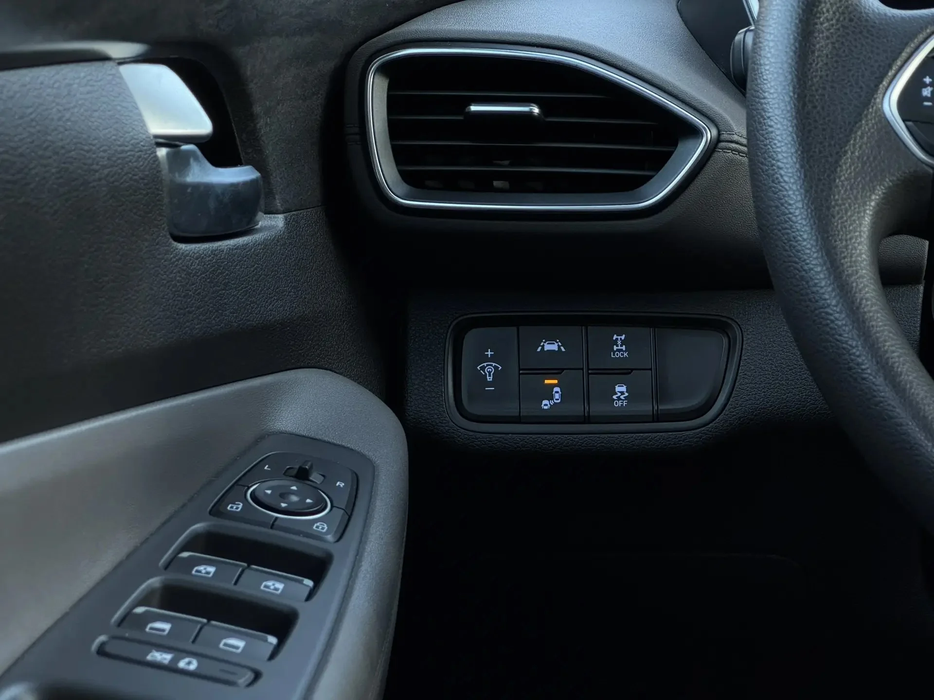 Hyundai Santa Fe IV - миниатюра 10