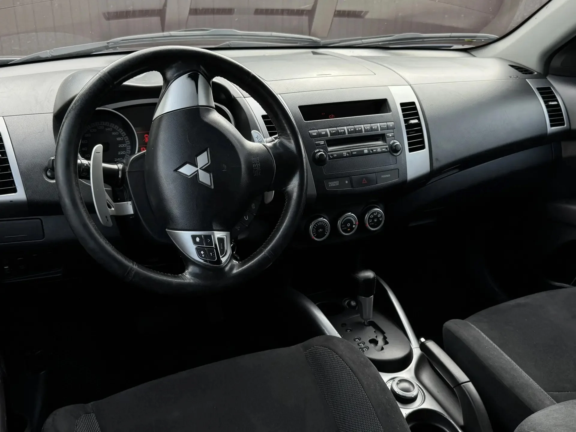 Mitsubishi Outlander II - миниатюра 8