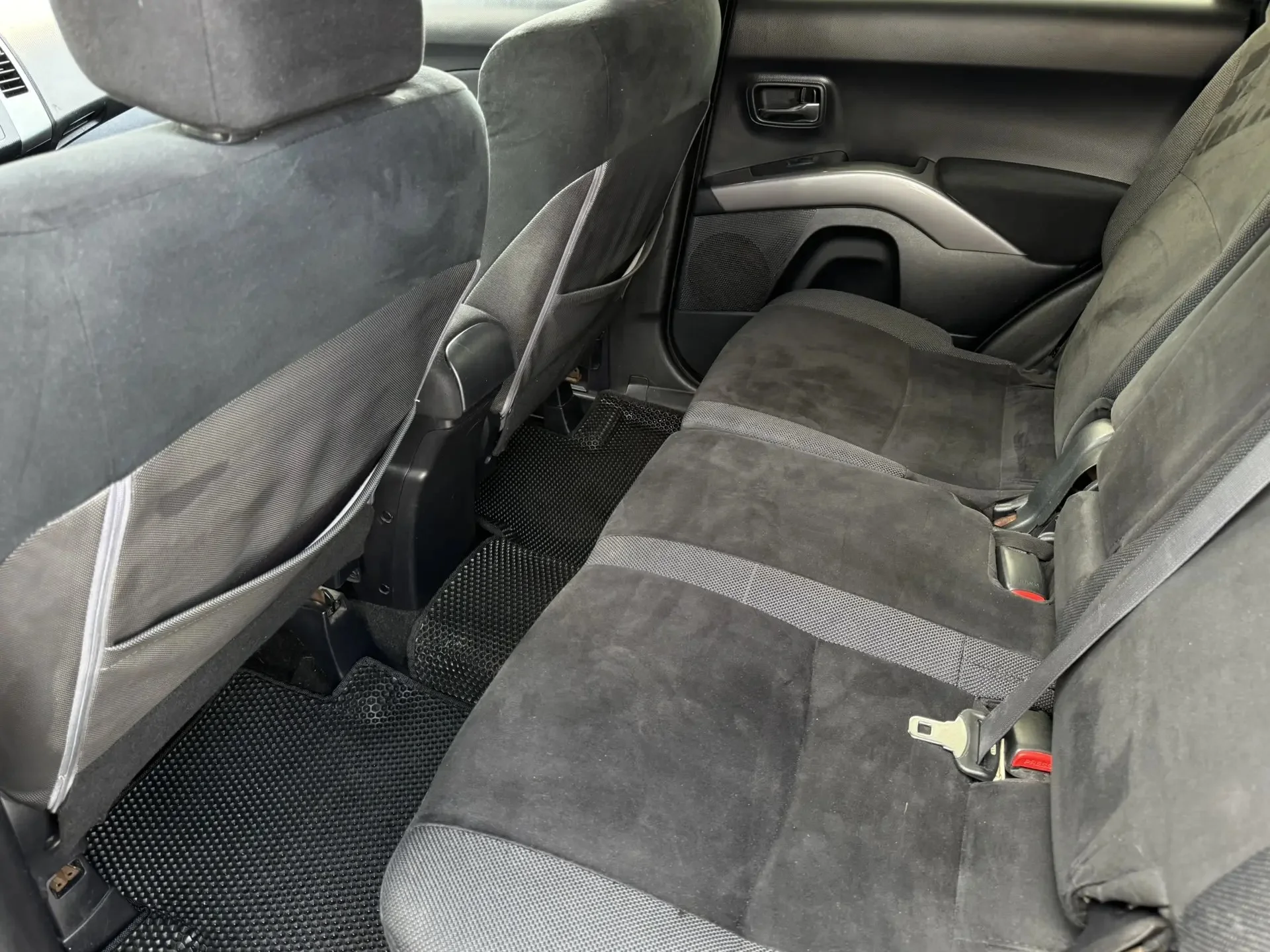 Mitsubishi Outlander II - миниатюра 14