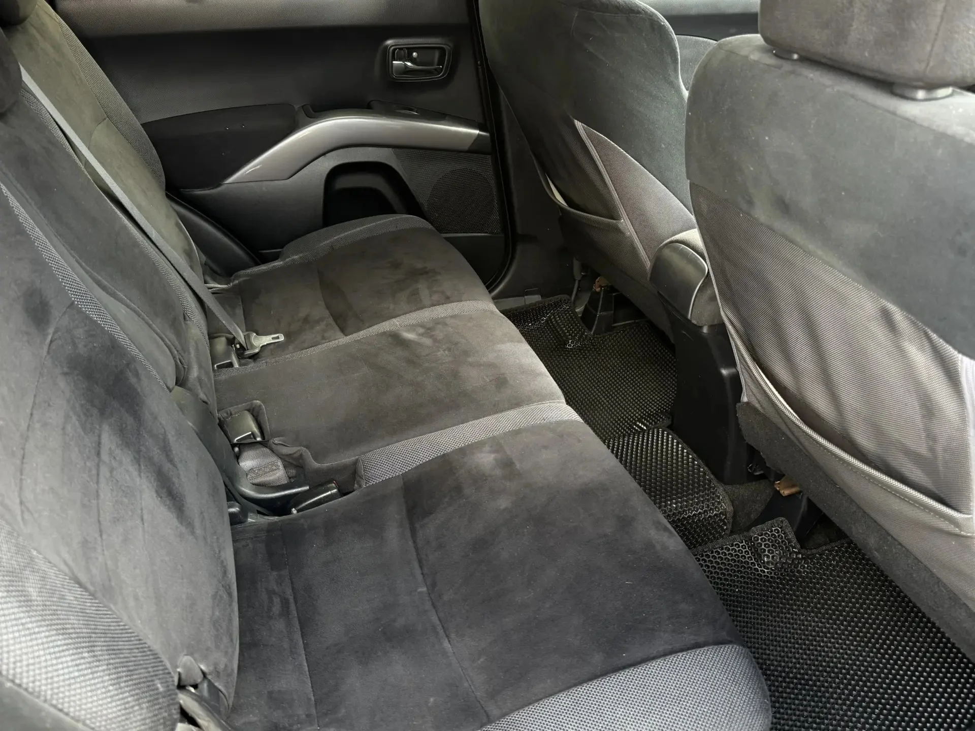 Mitsubishi Outlander II - миниатюра 15